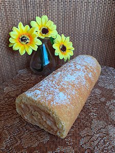 ROCAMBOLE COM RECHEIO DE DOCE DE LEITE ZERO AÇÚCAR