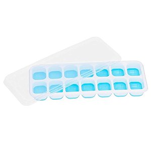 Forma para Gelo de Plástico e Silicone com Tampa