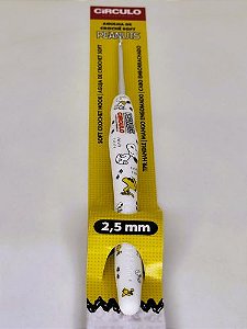 Agulha de Crochê Soft Emborrachada Estampa Snoopy - 2,5mm