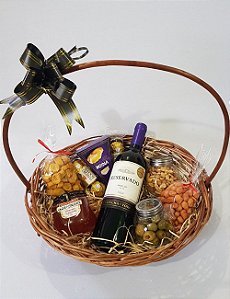 Cesta de Vinho e Brinde