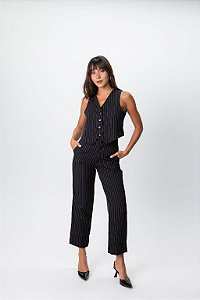Calça Reta Alfaiataria Risca de Giz Preta