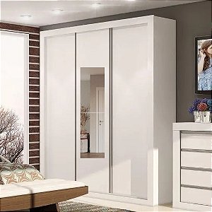 ROUPEIRO TRÊS PORTAS DE CORRER  E QUATRO GAVETAS COM ESPELHO . MÓVEIS PERCASA 1,90 m x 2,20m x 51,5cm