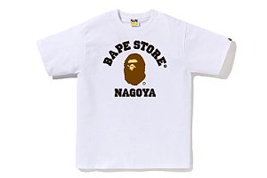 Bape Camiseta Store Nagoya College Branca