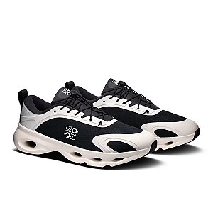 Loewe x On Cloudsolo Black/EggShell