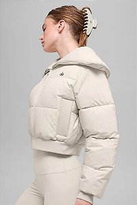 Alo Puffer Captivate Bone