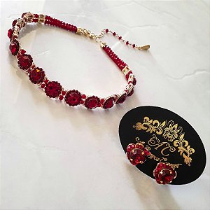 Conjunto de Choker e Brincos Dourados com Cristais