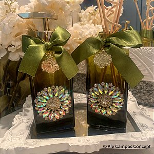 Difusor de Aromas ou Sabonete Líquido Degrade Verde e Preto Finamente Decorados com Cristais e Strass