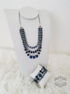 Conjunto Colar Três Fios com Pulseiras