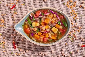 Sopa de grão de bico com legumes (low carb/ glúten free/ lac free/ vegano) - 400g