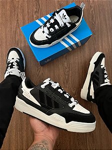 ADIDAS 2000