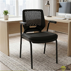 Cadeira Beezi 4 Pés Fixa Com Braço