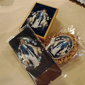 Kit Caixa decorada, porta celular e escapulário de porta