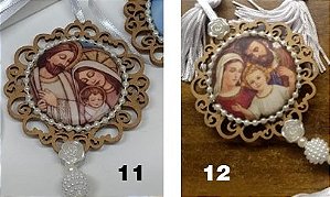 Kit com 10 medalhas Sagrada Família