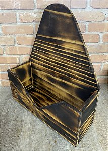 Revisteiro de madeira tipo envelope (RME-04)