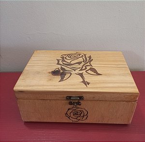 Caixa de madeira decorativa (CMD-01)