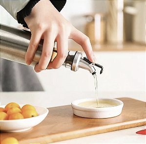Jogo de 2 Galheteiros Prata 300ml - Com bico dosador - Porta Tempero