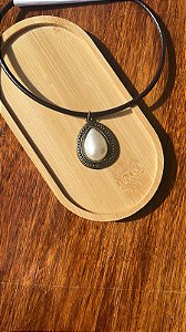 Choker corino e pérola boho