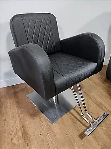 Poltrona Hidráulica de Corte Sofia - Base Inox