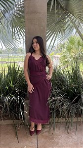 Vestido de Alça Midi com Detalhe de Renda