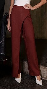 Calça Reta com Sobreposição