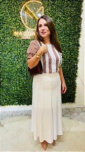Blusa Manga curta com Detalhe Guipir