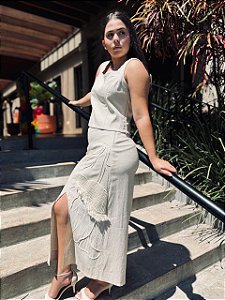 Saia midi com bordado floral com franja