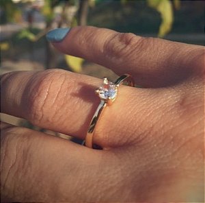 Anel Banho Ouro Ponto de Luz Cristal Zircônia