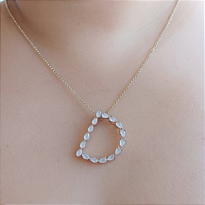 Pingente Letra com Cristal Zircônia Branca Leitosa