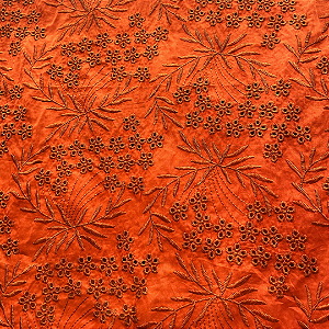 Laise Bordado 100% Algodão - Ramado Floral Terracota - 1,40m de Largura