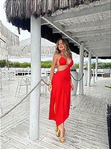 Vestido assimétrico com bojo flutuante
