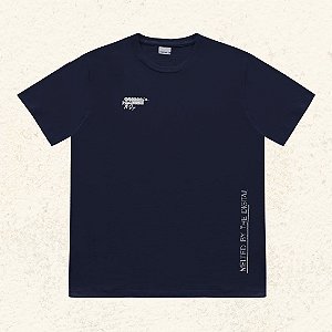 CAMISETA TEEN MASCULINA EM MEIA MALHA - FAKINI