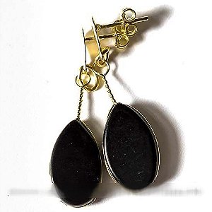 Brinco Gota Obsidiana Negra 40mm Ranhurado Banho Dourado