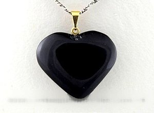 Colar Coração Ônix Preto Natural Montagem  Flash Dourado