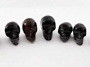 Cranio Furo Vazado Obsidiana Negra Garimpo Esculpido Pequeno