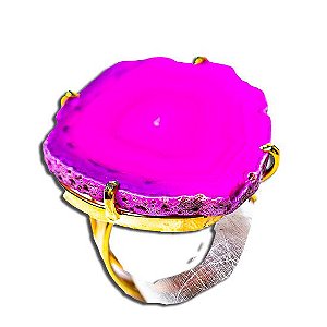 Anel com Chapa de Ágata Rosa na Garra Banho Dourado