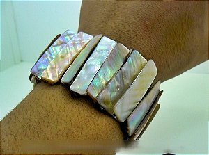 Bracelete Madre Perola Autentica Artesanal Furado e Montado