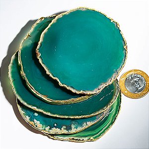 Chapa de Agata Verde Porta Copos Envolto banho Dourado