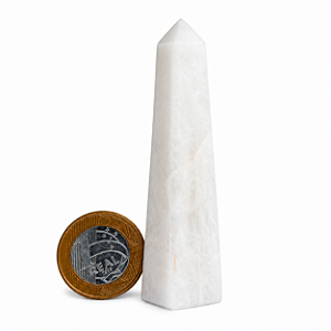 Obelisco Quartzo Leitoso Natural 6 a 8cm 25 a 50g Tipo B
