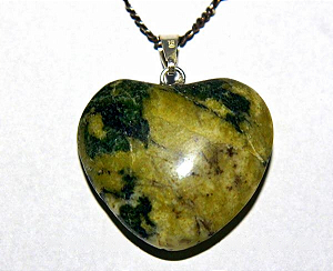 01 Pingente Nlux Coração Jadeita Verde Montagem Pino Prata 950