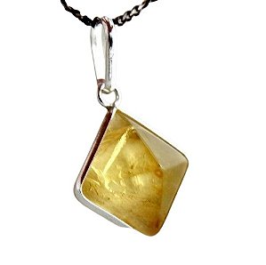 01 Pingente Nlux Pirâmide Pedra Citrino Natural Envolto Prata 950