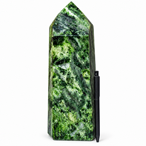 Ponta Epidoto Verde na Matriz Lapidado 3 a 4Kg 27cm Classe B