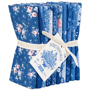 Kit de tecidos Tilda something Blue Dark com 10 estampas em fats de 50cm x 55cm
