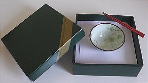 Conjunto Tigela Verde Porcelana + Hashi na caixa