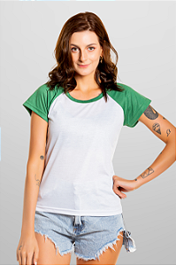Baby Look Raglan Branca com manga Verde 100% Poliester