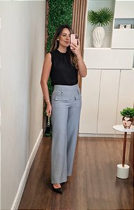 Calça reta bolso argola
