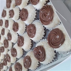 Cento Brigadeiro Leite Ninho com Nutella
