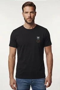 Camiseta Degradê Triângulos