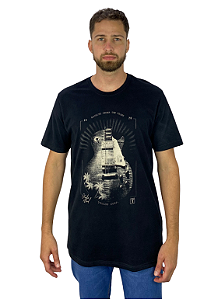Camiseta Elaborada Guitarra Corrosão