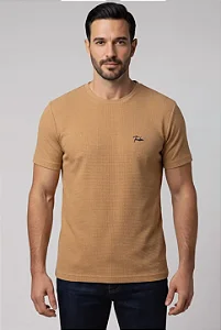 Camiseta Elaborada Quadrile Minimal