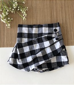 Short Saia Xadrez Branca Preto